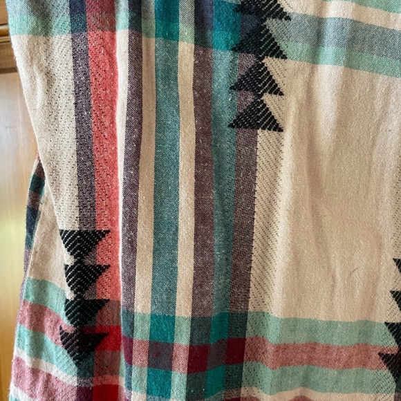 Woolrich Button Down Southwestern Pattern of Plaid and Arrows Shirt - Picture 3 of 4